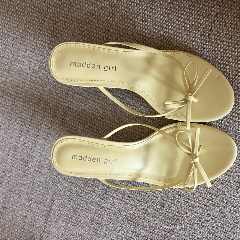 Madden Girl butter yellow Kitten Heel Sandals with Bow Detail